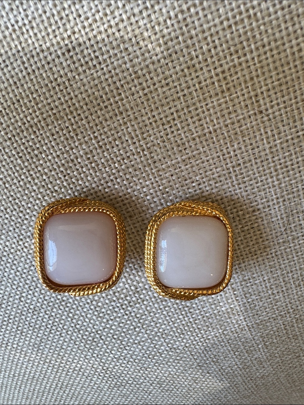 Authentic vintage 1993 Chanel Earrings w/Gripoix poured glass & gold border - Picture 13 of 16